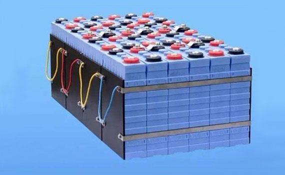 磷酸铁锂电池的负载能力已连续四个月超过三元电池